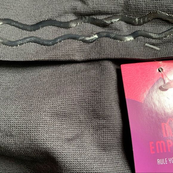 Empetua High-Waisted Shaper Short Black Size XL-XXL - Picture 9 of 12